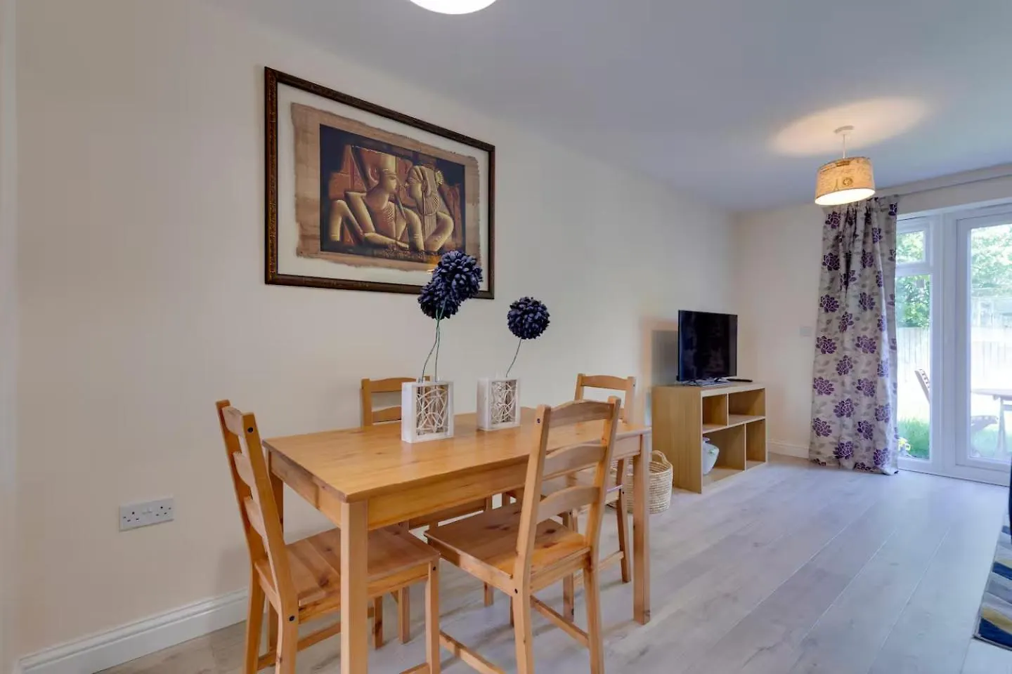Hébergement de vacances Modern And Spacious Townhouse With Free Parking Pass The Keys Cambridge